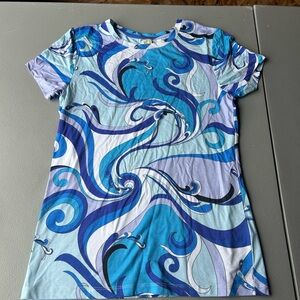 L'AGENCE Blue and Light Blue Swirl Tee
